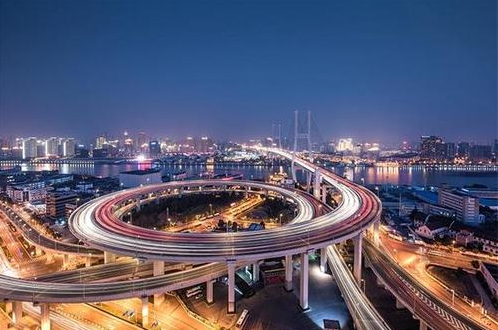 建筑业一体化